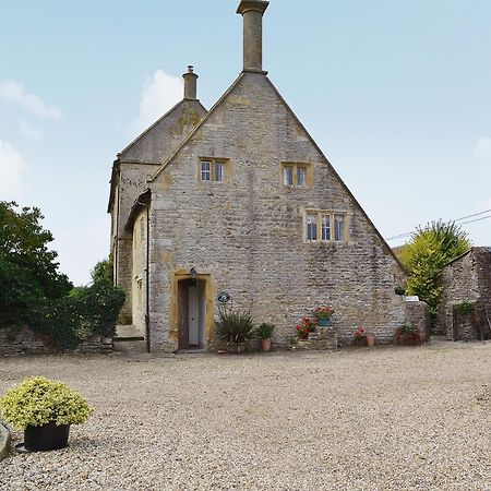 Churchill Cottage Wootton Glanville Exterior photo